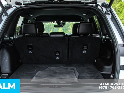 Used 2025 Jeep Grand Cherokee Altitude AWD/4WD image 21