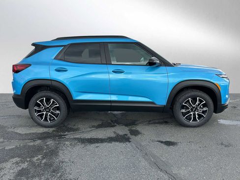New 2026 Chevrolet TrailBlazer ACTIV w/ Convenience Package image 2