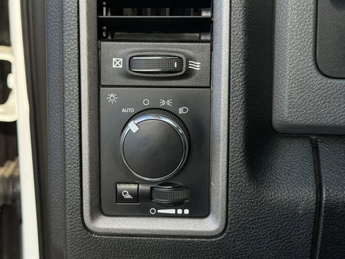 Used 2017 RAM 1500 Tradesman image 23