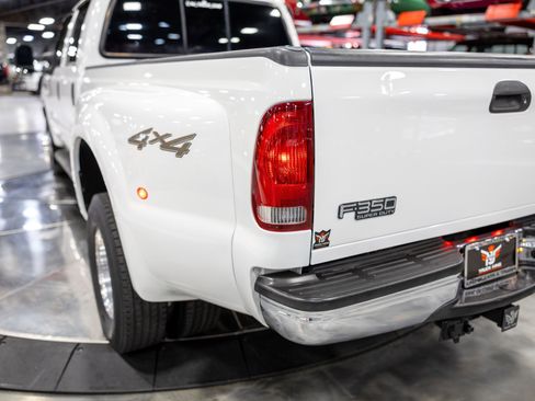 Used 2002 Ford F350 Lariat image 36