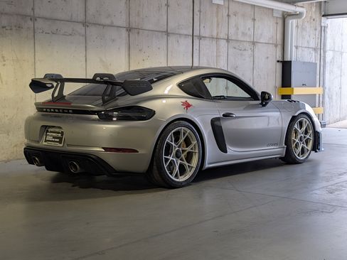 Used 2024 Porsche 718 Cayman GT4 RS image 10