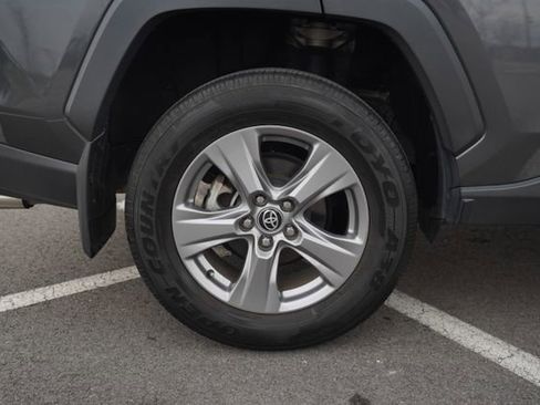 Used 2022 Toyota RAV4 XLE w/ Convenience Package image 41