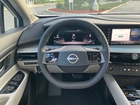 New 2026 Nissan Murano SL w/ Comfort Package AWD/4WD image 17