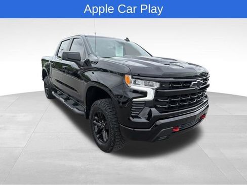 Used 2024 Chevrolet Silverado 1500 LT Trail Boss w/ Convenience Package II AWD/4WD image 7