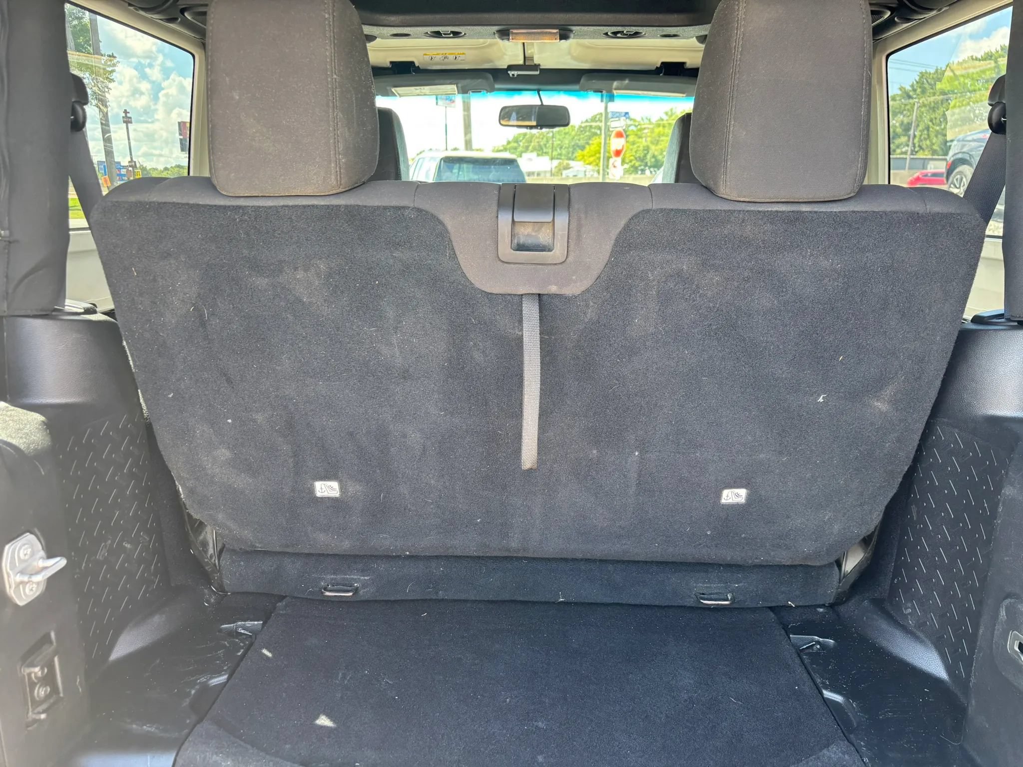 Used 2015 Jeep Wrangler Sport AWD/4WD image 15