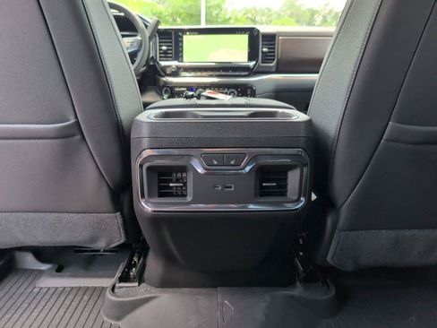 New 2026 Chevrolet Silverado 2500 High Country w/ High Country Premium Package AWD/4WD image 36