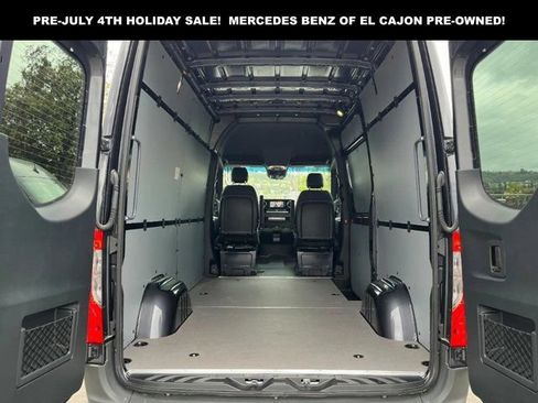 New 2024 Mercedes-Benz Sprinter 2500 image 21
