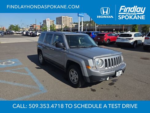 Used 2015 Jeep Patriot Sport AWD/4WD image 7