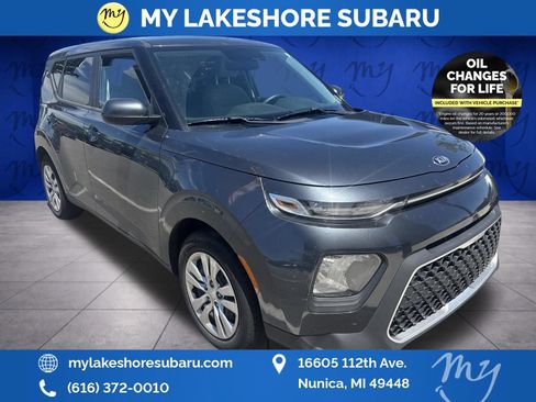 Used 2020 Kia Soul LX FWD image 1