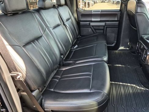 Used 2019 Ford F150 XLT w/ Equipment Group 302A Luxury AWD/4WD image 19