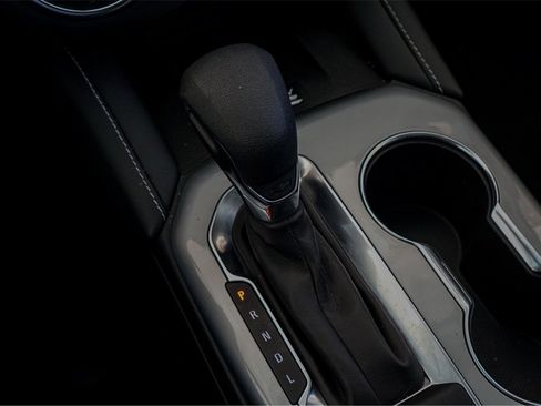 Used 2024 Chevrolet Blazer LT w/ Convenience Package image 14