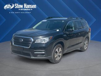 Used 2022 Subaru Ascent Premium image 1