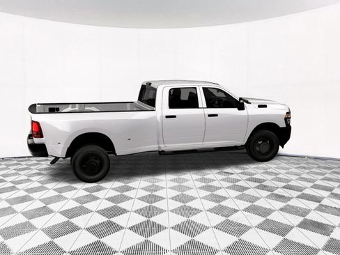 New 2026 RAM 3500 Tradesman image 8