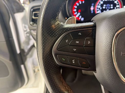 Used 2023 Dodge Durango GT RWD image 14