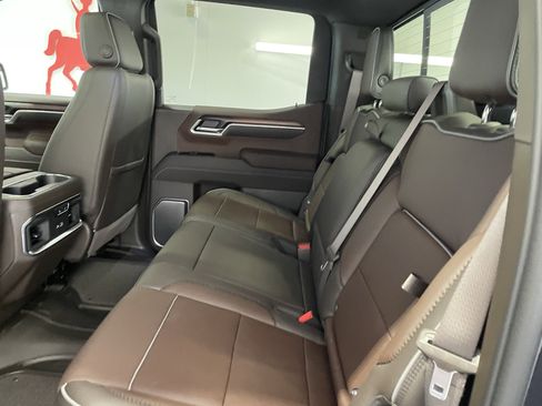 New 2026 GMC Sierra 1500 Denali image 9