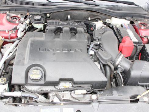 Used 2011 Lincoln MKZ Base AWD 4dr Sedan w/ 102A Rapid Spec Order Code image 27