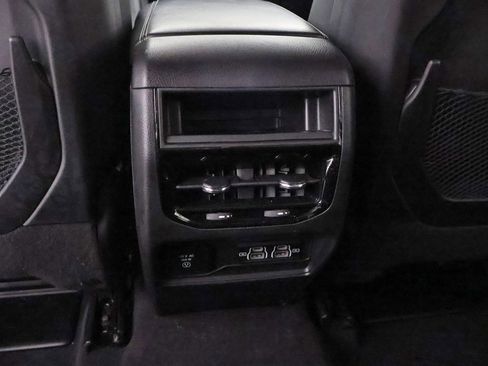 Used 2024 Jeep Grand Cherokee Altitude image 46