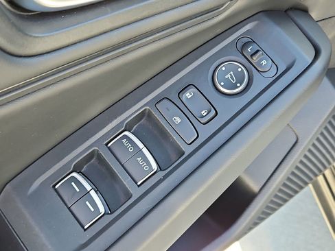 Certified 2024 Honda Accord EX image 19