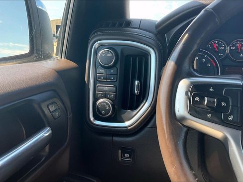 Used 2020 Chevrolet Silverado 1500 LT w/ All-Star Edition AWD/4WD image 38