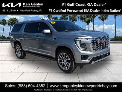 Used 2025 GMC Yukon XL Denali w/ Sun & Power Step Package
