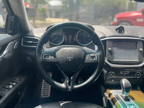 Used 2014 Maserati Ghibli S Q4 AWD/4WD image 15