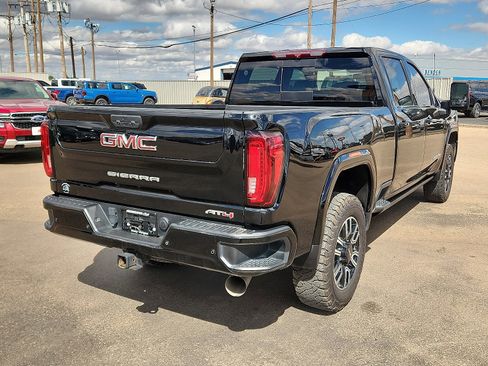 Used 2023 GMC Sierra 3500 AT4 w/ AT4 Preferred Package image 4