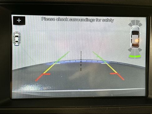 Used 2018 Ford Explorer Limited image 21