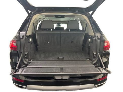 Used 2020 BMW X7 xDrive40i w/ Premium Package AWD/4WD image 15