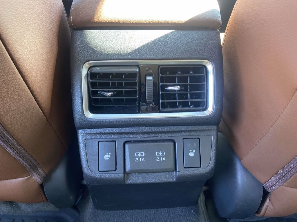 Used 2019 Subaru Outback 3.6R Touring AWD/4WD image 21