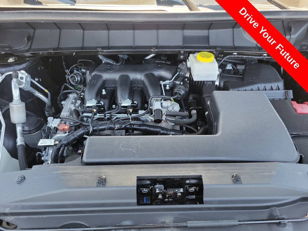 Used 2025 Nissan Pathfinder SV FWD image 27
