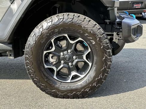 Used 2023 Jeep Wrangler Unlimited Rubicon 4xe w/ Cold Weather Group image 8