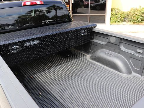 Used 2018 Chevrolet Silverado 1500 LT w/ All Star Edition image 37