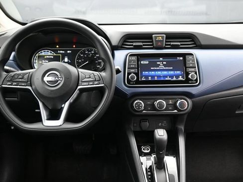 New 2025 Nissan Versa SV w/ Trunk Package FWD image 10