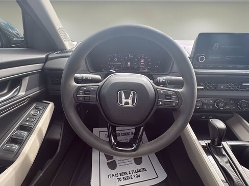 Used 2024 Honda Accord EX image 21