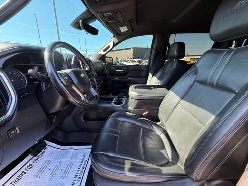 Used 2020 Chevrolet Silverado 1500 High Country w/ Technology Package image 9