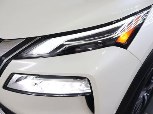 Used 2023 Nissan Rogue Platinum AWD/4WD image 30