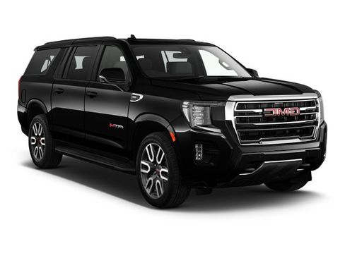Used 2022 GMC Yukon XL AT4 image 1
