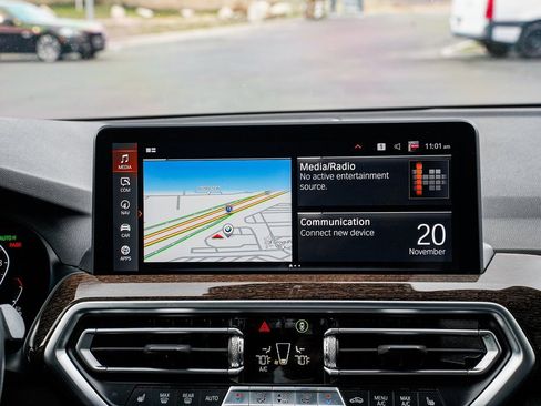 Used 2022 BMW X3 xDrive30i w/ Premium Package 2 image 13