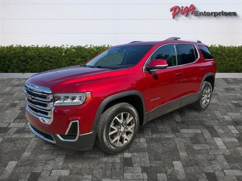 Used 2023 GMC Acadia SLE w/ Driver Convenience Package FWD image 5