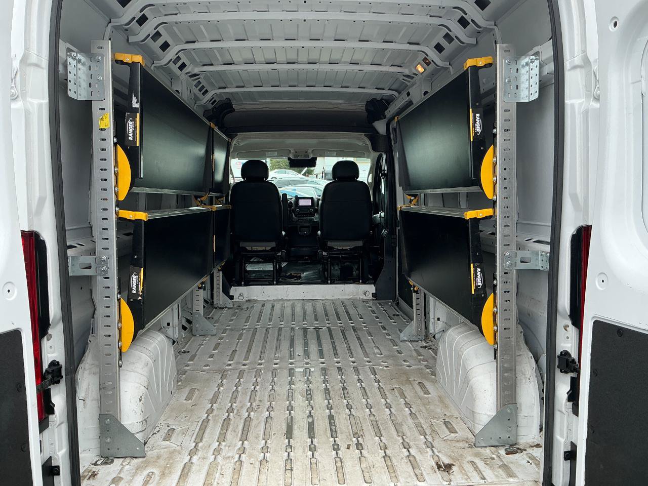 Used 2023 RAM ProMaster 2500 FWD image 17