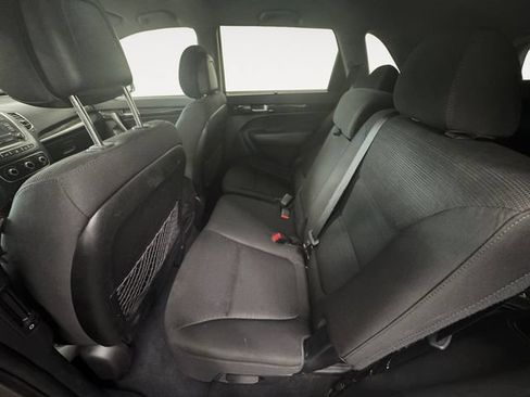 Used 2014 Kia Sorento LX AWD/4WD image 25