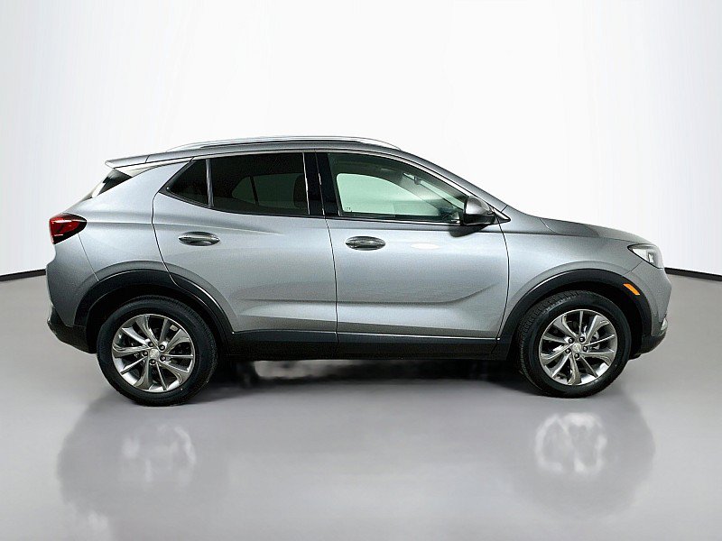 Used 2023 Buick Encore GX Essence w/ Experience Buick Package FWD image 8