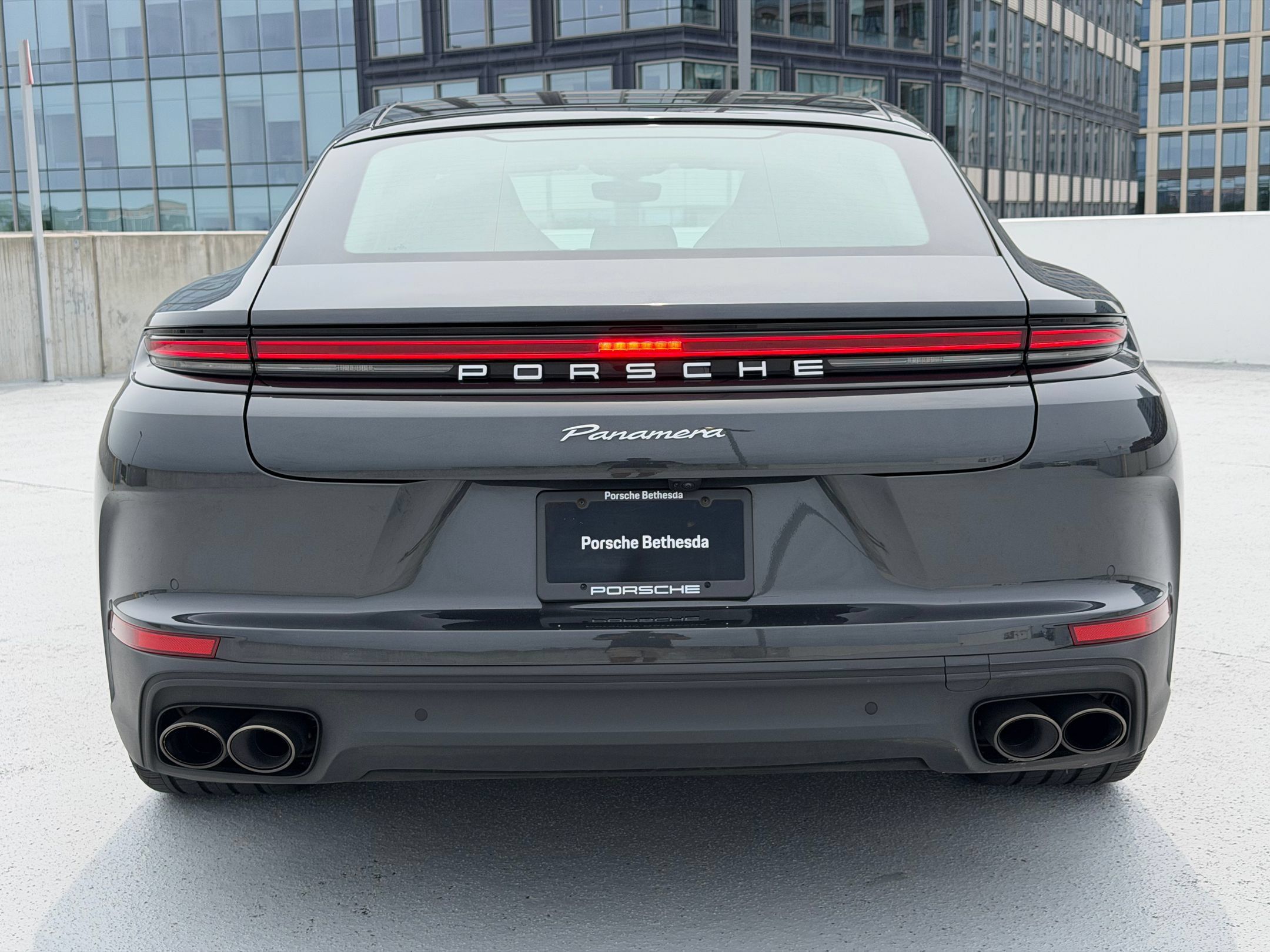 Certified 2024 Porsche Panamera image 10