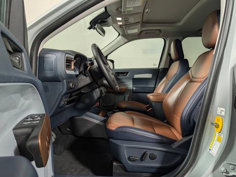 Certified 2022 Ford Maverick Lariat w/ Lariat Luxury Package AWD/4WD image 11