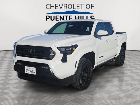 Used 2025 Toyota Tacoma SR5 RWD image 1