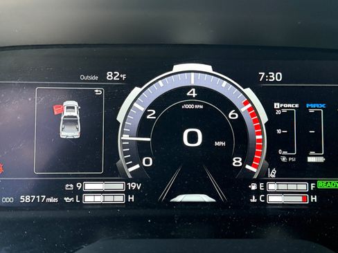 Certified 2025 Toyota Camry LE w/ Convenience Package AWD/4WD image 11
