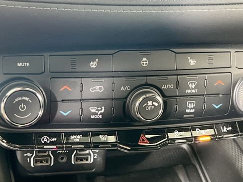 Used 2022 Dodge Durango GT image 20