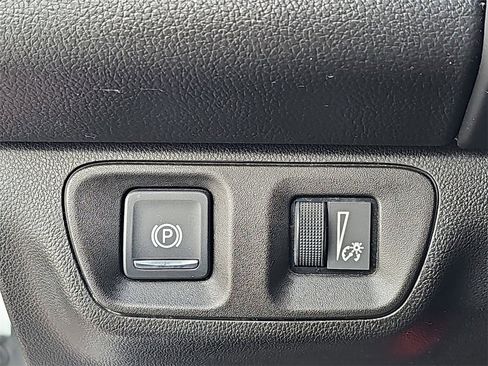 Used 2017 GMC Acadia SLE w/ Driver Alert Package I image 26