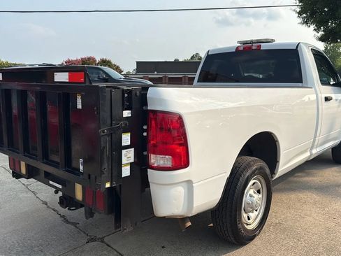 Used 2016 RAM 2500 Tradesman w/ Power & Remote Entry Group RWD image 5