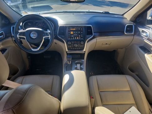 Used 2017 Jeep Grand Cherokee Limited image 11